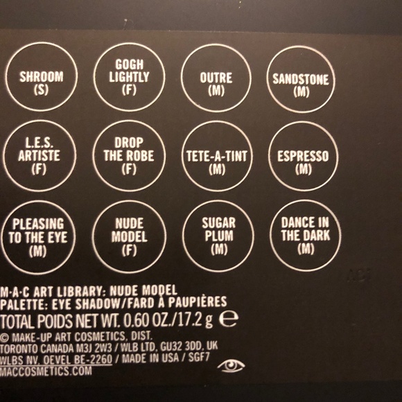 NIB MAC 🎨ART LIBRARY - Picture 2 of 4